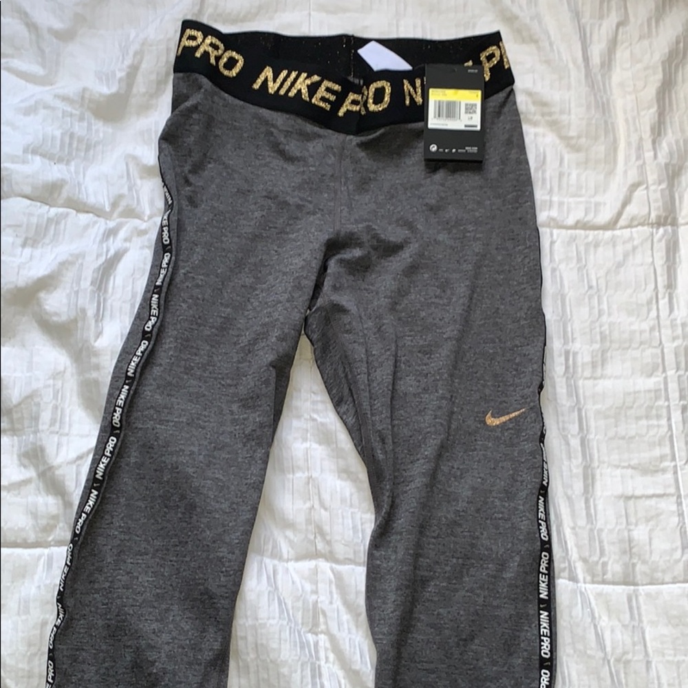 Womens Nike Pro Leggings